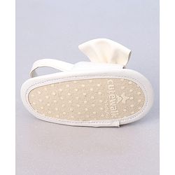 Cute Walk by Babyhug Booties with Back Strap & Bow Applique - White