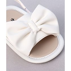 Cute Walk by Babyhug Booties with Back Strap & Bow Applique - White