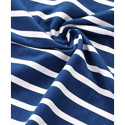Babyhug Terry Knit Hooded Towel With Striped & Giraffe Print L 72 x B 71 cm - Navy Blue