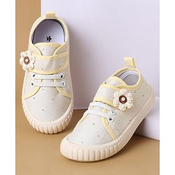 Cute Walk by Babyhug Velcro Closure Casual Shoes with Floral Applique - Beige