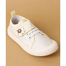 Cute Walk by Babyhug Velcro Closure Casual Shoes with Floral Applique - Beige