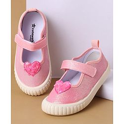 Cute Walk by Babyhug Velcro Closure Casual Shoes with Sequin Heart Applique - Fuchsia