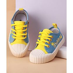 Cute Walk by Babyhug Lace Up Closure Casual Shoes with Sequin Applique - Fuchsia