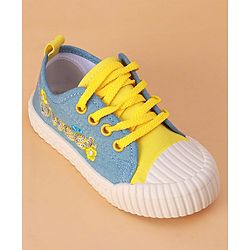 Cute Walk by Babyhug Lace Up Closure Casual Shoes with Sequin Applique - Fuchsia