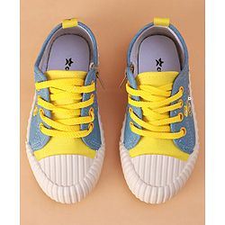 Cute Walk by Babyhug Lace Up Closure Casual Shoes with Sequin Applique - Fuchsia