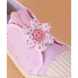 Cute Walk by Babyhug Slip on Casual Shoes with Floral Applique - Light Green