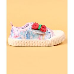 Cute Walk by Babyhug Casual Shoes with Velcro Closure & Bow Applique - Green & Orange
