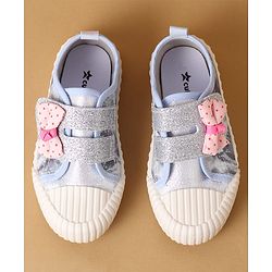 Cute Walk by Babyhug Casual Shoes with Velcro Closure & Bow Applique - Green & Orange