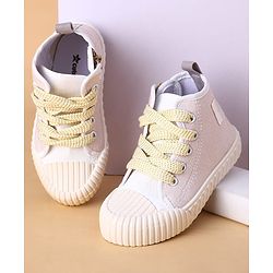 Cute Walk by Babyhug Lace Up Casual Shoes - Pink