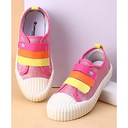 Cute Walk by Babyhug Velcro Closure Casual Shoes - Fuchsia