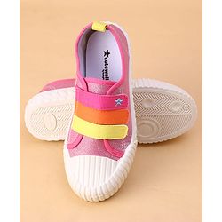 Cute Walk by Babyhug Velcro Closure Casual Shoes - Fuchsia