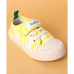Cute Walk by Babyhug Velcro Closure Casual Shoes With Text Print - Yellow