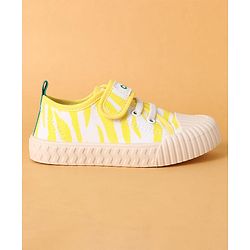 Cute Walk by Babyhug Velcro Closure Casual Shoes With Text Print - Yellow