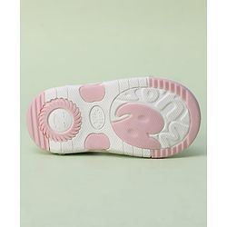 Cute Walk by Babyhug Sandals with Velcro Closure & Floral Applique - Pink