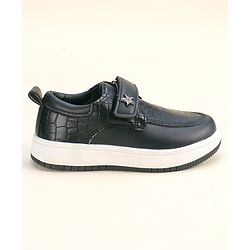 Cute Walk by Babyhug Solid Party Wear Shoes With Velcro Closure - Black