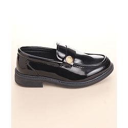Cute Walk by Babyhug Loafers with Applique - Black