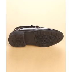 Cute Walk by Babyhug Loafers with Applique - Black