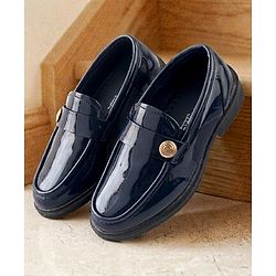 Cute Walk by Babyhug Loafers with Applique - Black