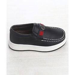 Cute Walk by Babyhug Slip On 3D Applique Loafers - Black