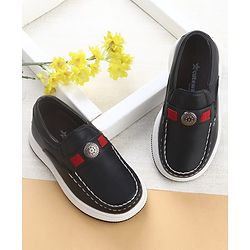 Cute Walk by Babyhug Slip On 3D Applique Loafers - Black