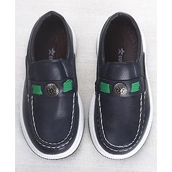 Cute Walk by Babyhug Slip On 3D Applique Loafers - Black