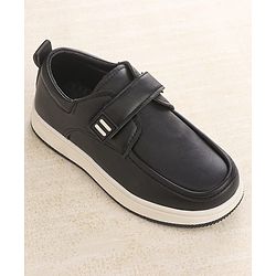 Cute Walk by Babyhug Velcro Closure Formal Shoes - Black