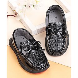 Cute Walk by Babyhug Slip On Loafers With Lace Applique - Black