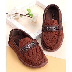 Cute Walk by Babyhug Slip On Solid Loafers - Brown