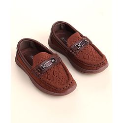 Cute Walk by Babyhug Slip On Solid Loafers - Brown