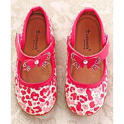 Cute Walk by Babyhug Ballerinas with Velcro Closure Heart Print & Bow Applique - Mint