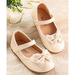 Cute Walk by Babyhug Ballerina with Velcro Closure & Bow Applique - White