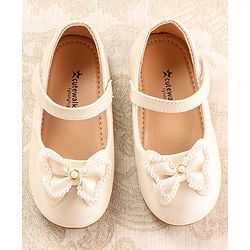 Cute Walk by Babyhug Ballerina with Velcro Closure & Bow Applique - White