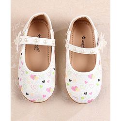 Cute Walk by Babyhug Ballerina with Velcro Closer & Hearts Print - Pink