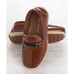Cute Walk by Babyhug Slip On Loafers - Brown