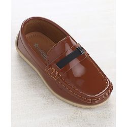 Cute Walk by Babyhug Slip On Loafers - Brown