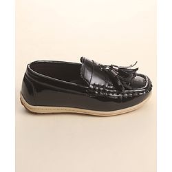 Cute Walk by Babyhug Slip On Loafers with Tassels Applique - Brown