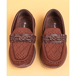 Cute Walk by Babyhug Solid Party Wear Slip On Shoes - Beige