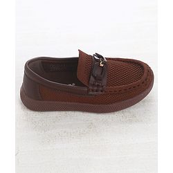 Cute Walk by Babyhug Slip On Loafers with 3D Apllique - Beige