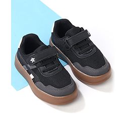 Cute Walk by Babyhug Sports Shoes With Velcro Closure & Tape Detailing - Black