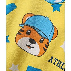 Babyhug Single Jersey Knit Dungaree & Half Sleeves T-Shirt With Animal Print - Yellow & Blue
