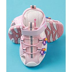 Cute Walk by Babyhug Sandals With Velcro Closure & Floral Applique - Fuchsia