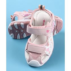 Cute Walk by Babyhug Velcro Closure Sandals with Hearts Glitter Print - Pink