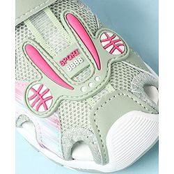 Cute Walk by Babyhug Velcro Closure Sandals - Green