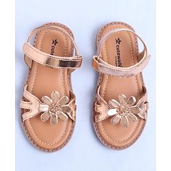 Cute Walk by Babyhug Velcro Closure Sandals with Floral Applique - Rose Gold