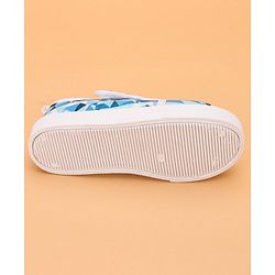 Cute Walk by Babyhug Casual Shoes with Velcro Closure Geometric Print - Sky  Blue