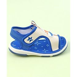 Cute Walk by Babyhug Sandals with Velcro Closure & Yatch Applique - Blue
