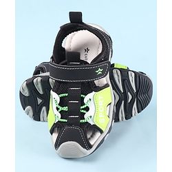 Cute Walk by Babyhug Velcro Closure Sandals With Sport Print - Green