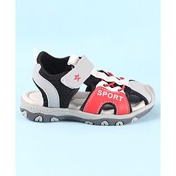 Cute Walk by Babyhug Velcro Closure Sandals With Sport Print - Red