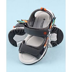Cute Walk by Babyhug Sandals with Velcro Closure & 3D Applique - Black