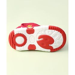 Cute Walk by Babyhug Sandals With Velcro Closure & Koala Applique - Red